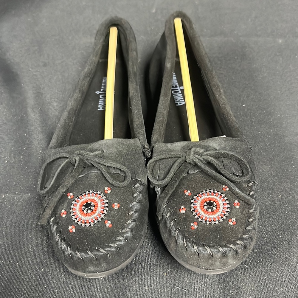 Minnetonka Women’s Me to We Maasai Black Suede Moccasins (2934)
